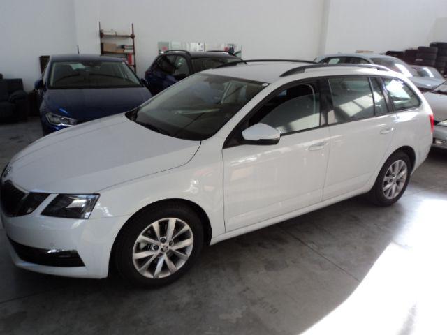 SKODA Octavia 1.5 DSG Wagon Executive G-Tec (22253296)