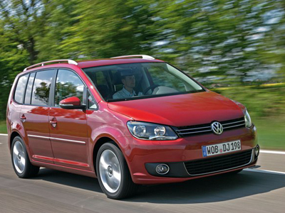 nuova-volkswagen-touran 2010